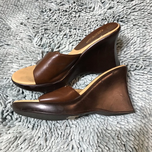 Shoes - Brown wedge heels size 7.5
